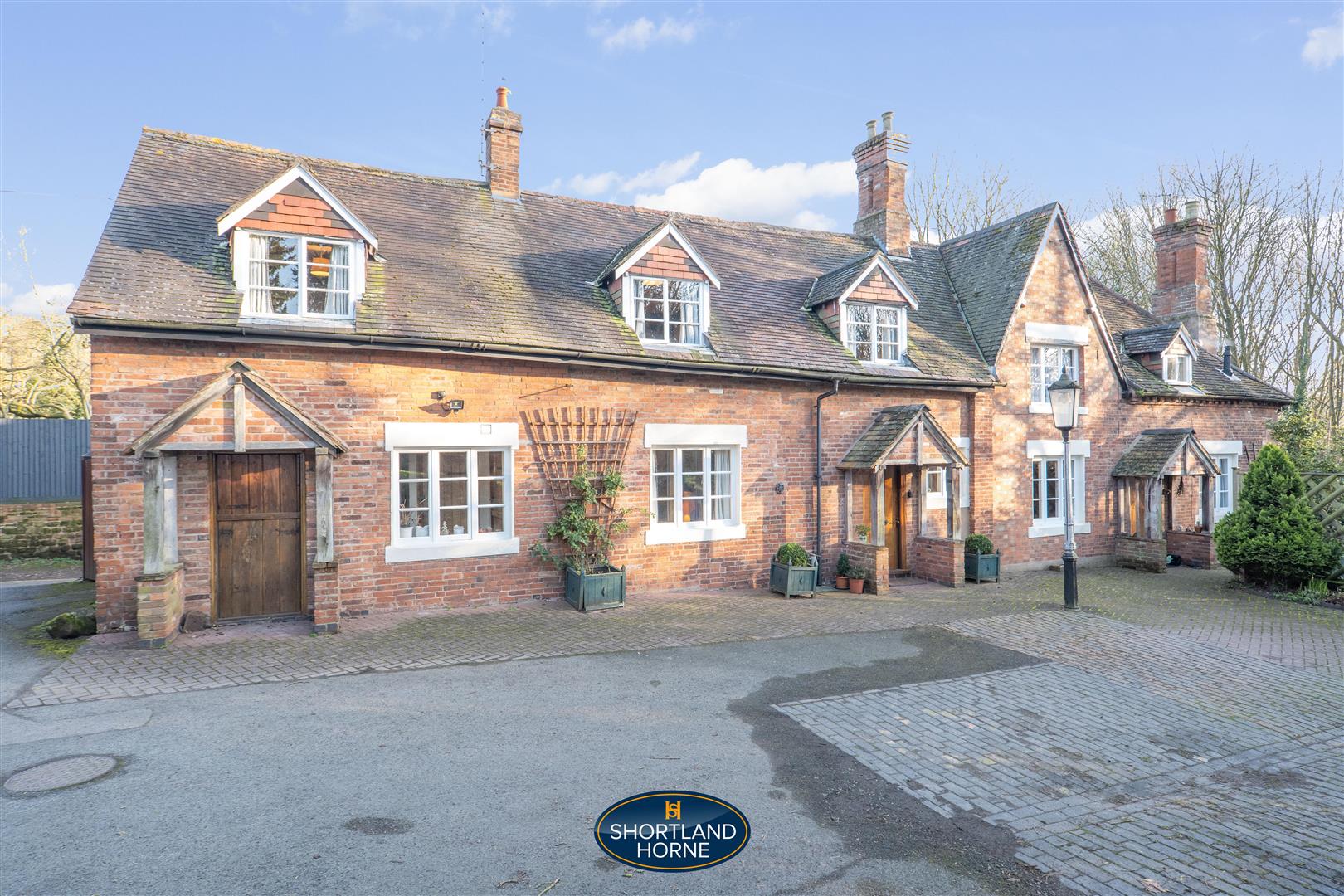 Birmingham Road, Allesley Village, Coventry Howard Dale